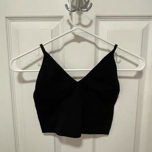 Black Cropped Tank